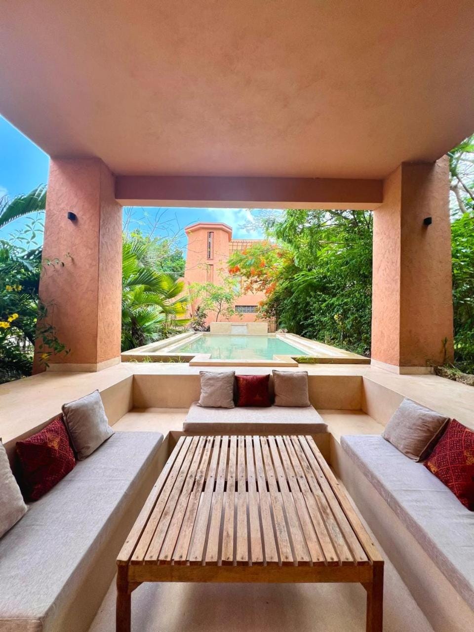 View (from property/room), Seating area, Garden view