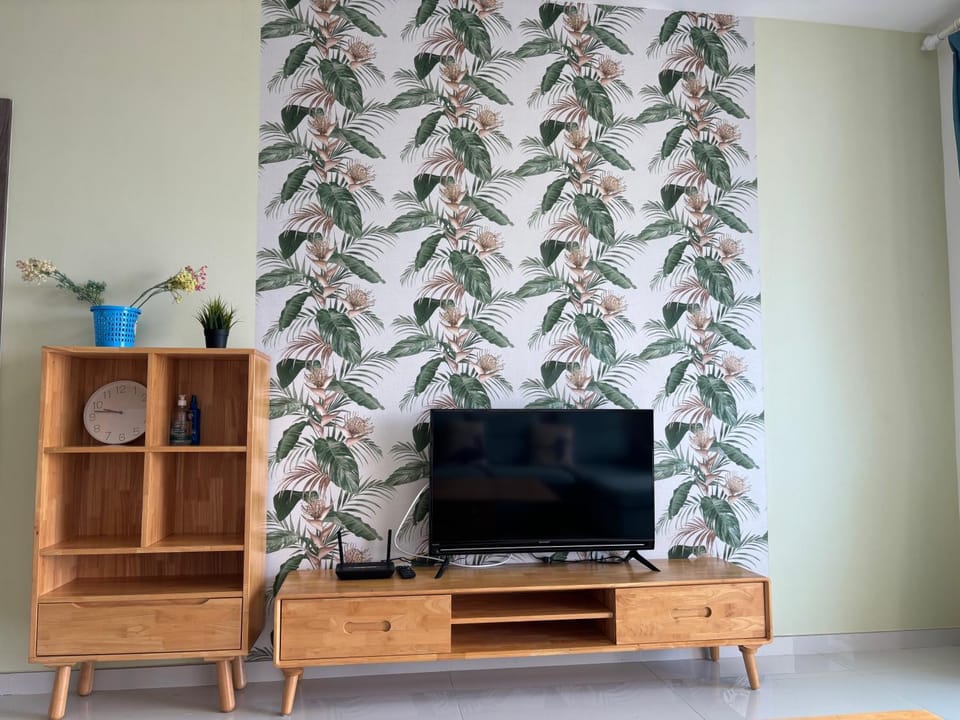 Communal lounge/ TV room, TV and multimedia, Evening entertainment