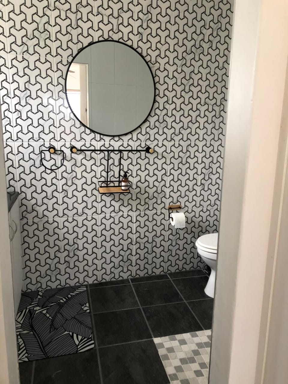 Lazur 24 Wilderness Apartment in Western Cape
