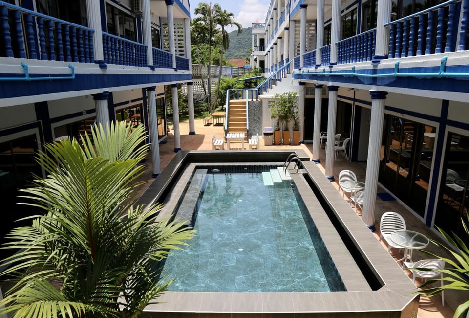 Pool view, Swimming pool