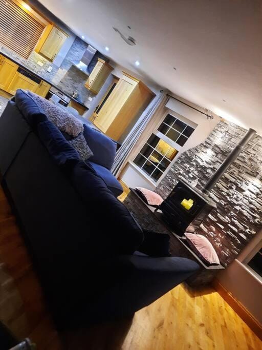 Radharc an Chuain 2 Bedroom Holiday Home House in County Galway