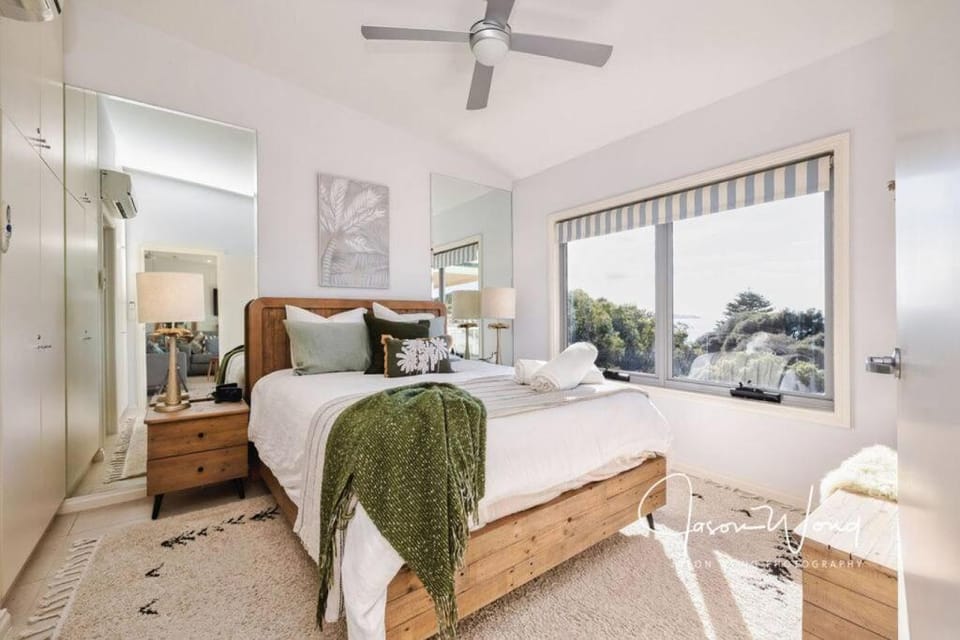 The Salty Seagull – ocean-view luxe! Apartment in Encounter Bay