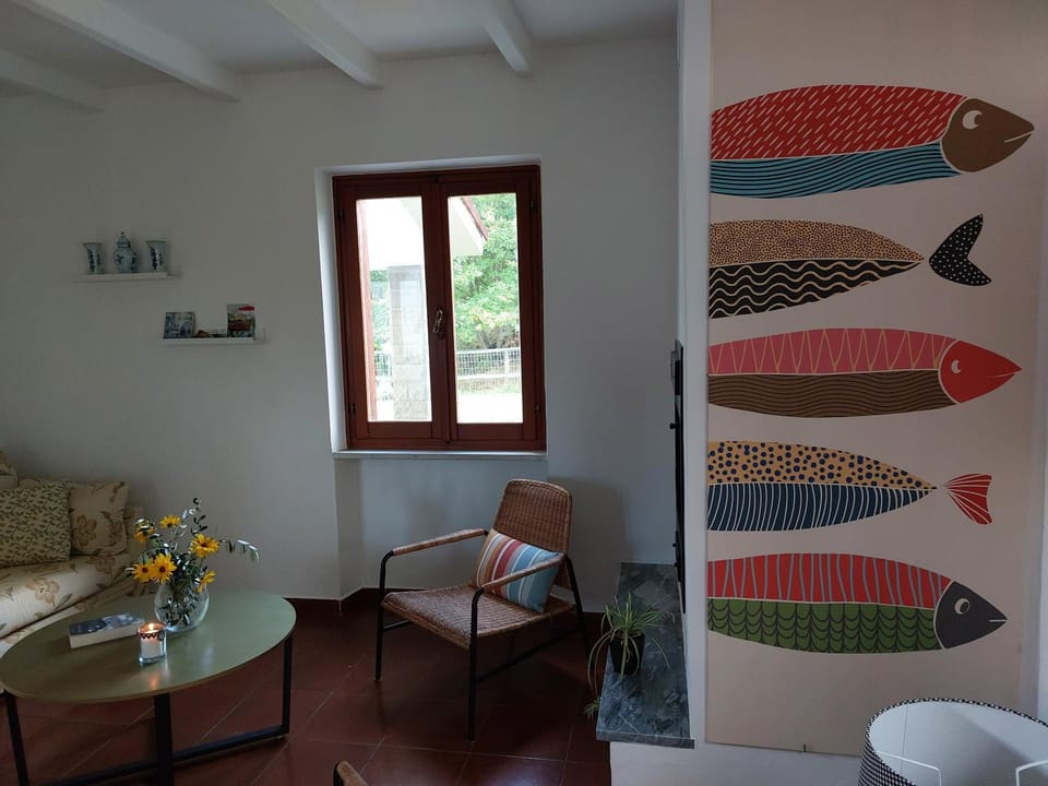 Living room, Decorative detail, Seating area