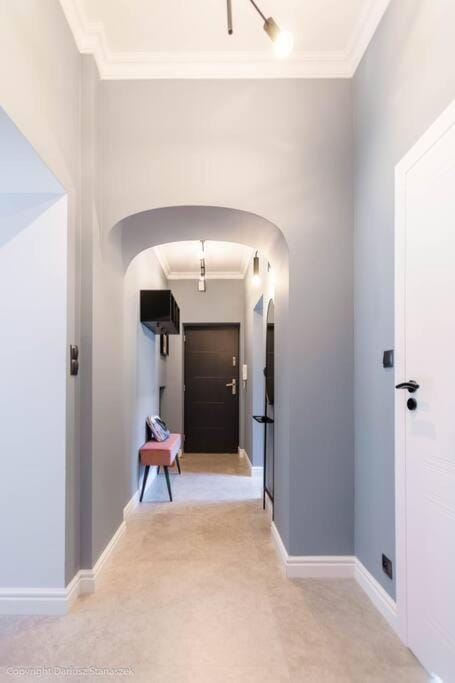 Gorgeous Historic Tenement Apt. - New Town Square! Apartment in Warsaw