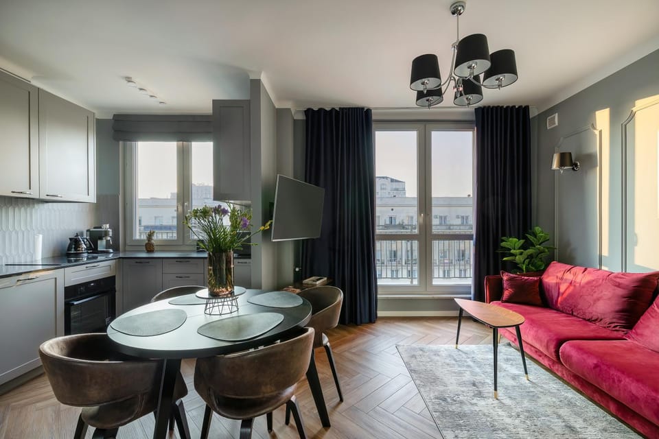 Kitchen or kitchenette, Living room, Dining area