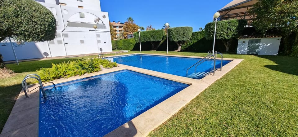 Pool view, Swimming pool, Swimming pool
