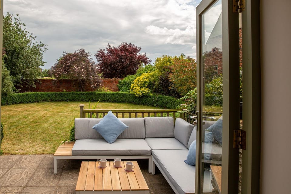 Property building, Patio