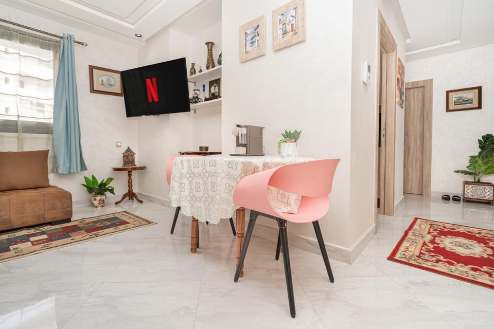 Deluxe Appartement Au Centre Avec un grand balcon Apartment in Tangier
