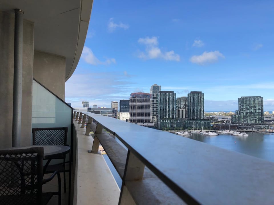 Balcony/Terrace, City view