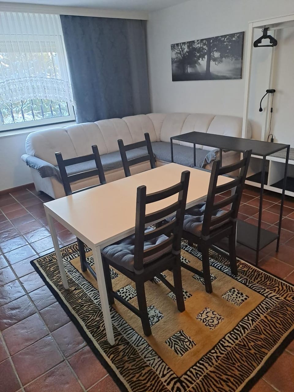 STUDIO Apartment am Kreuzbergl, 34qm, 1-2 Gäste, gratis Parkplätze & Self Check-in Apartment in Klagenfurt