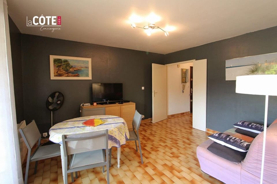 Le Corvette 1 Apartment in Provence-Alpes-Côte d'Azur