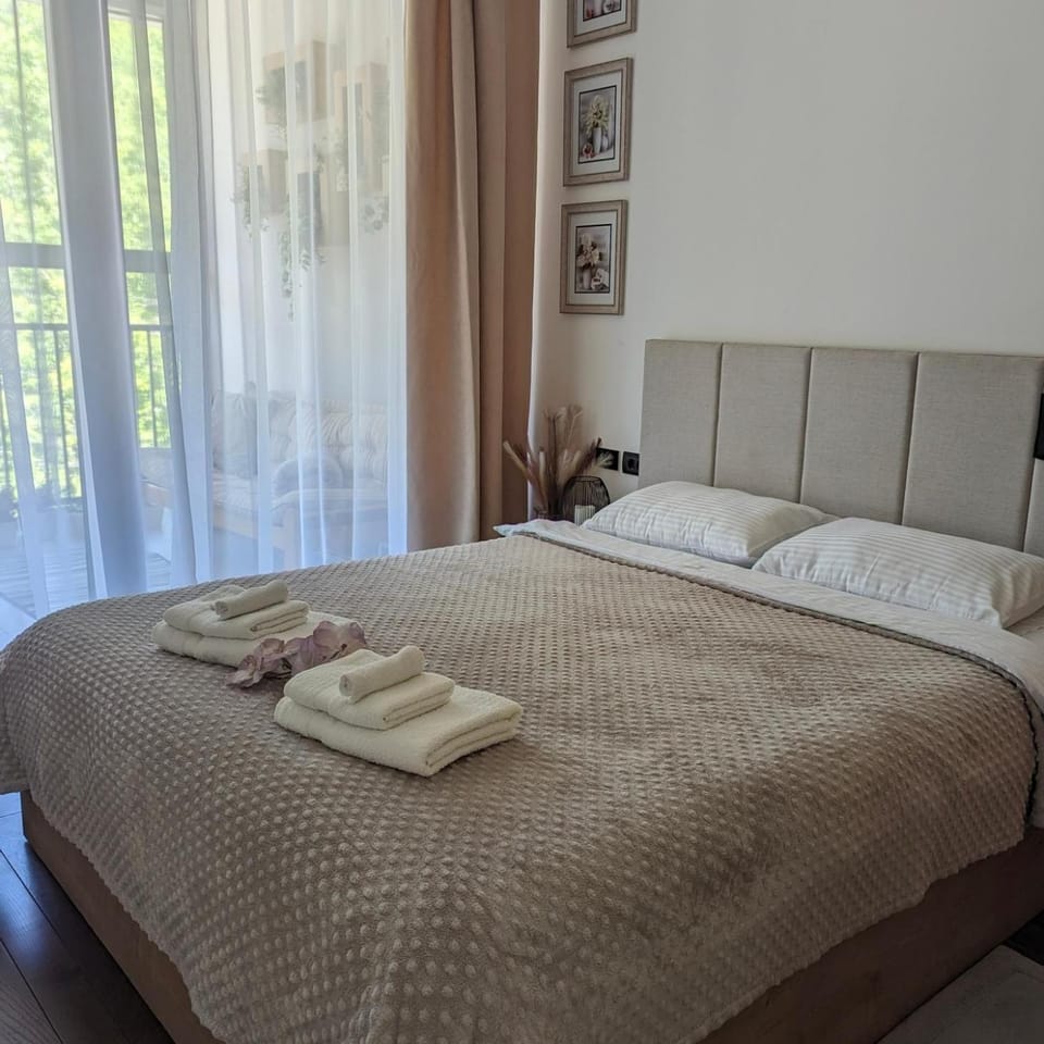 2 Sweet Renew Apartment in Serbia