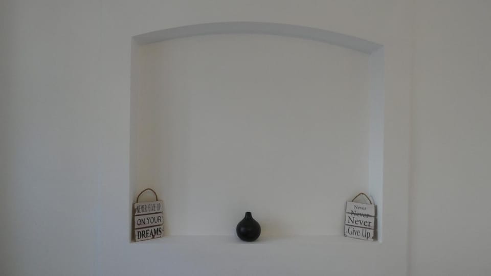 Living room, Decorative detail, Bedroom