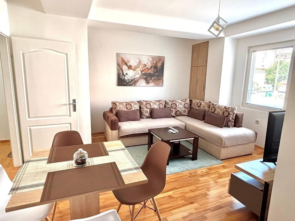 Mare's Corner Apartment in Ohrid