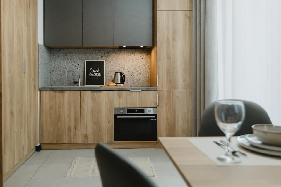 Kitchen or kitchenette, Dining area, pet friendly