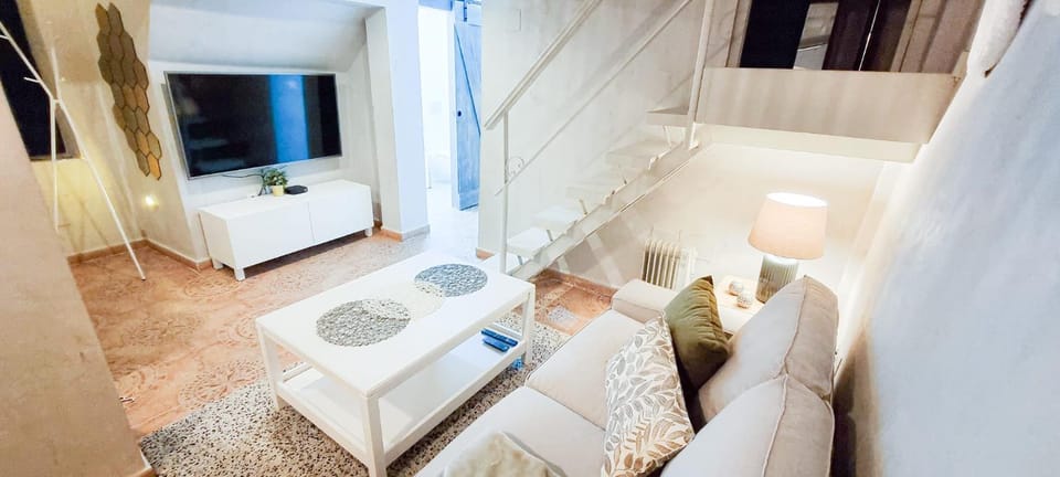 TV and multimedia, Living room, Photo of the whole room