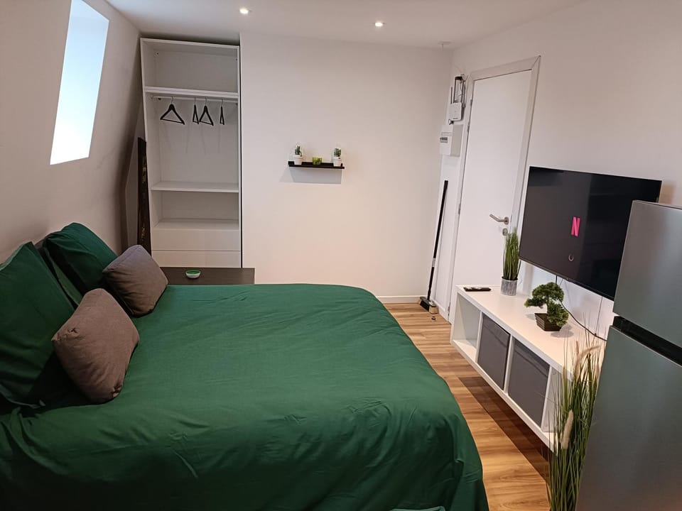 Studio confortable style Apartment in Hauts-de-France