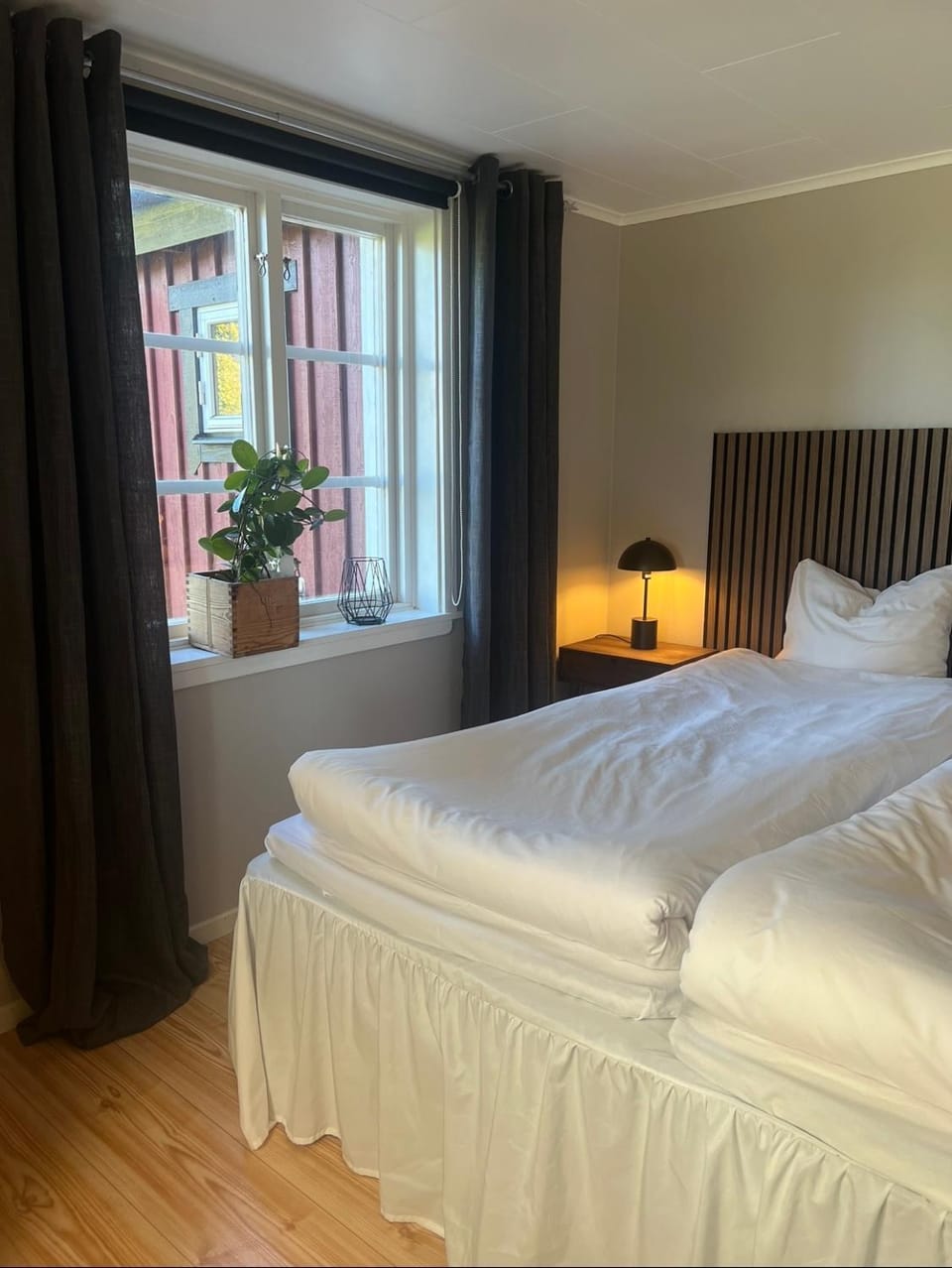 precis intill Ombergs golfbana, nära till Vättern, stora Lund och Hästholmen House in Västra Götaland County