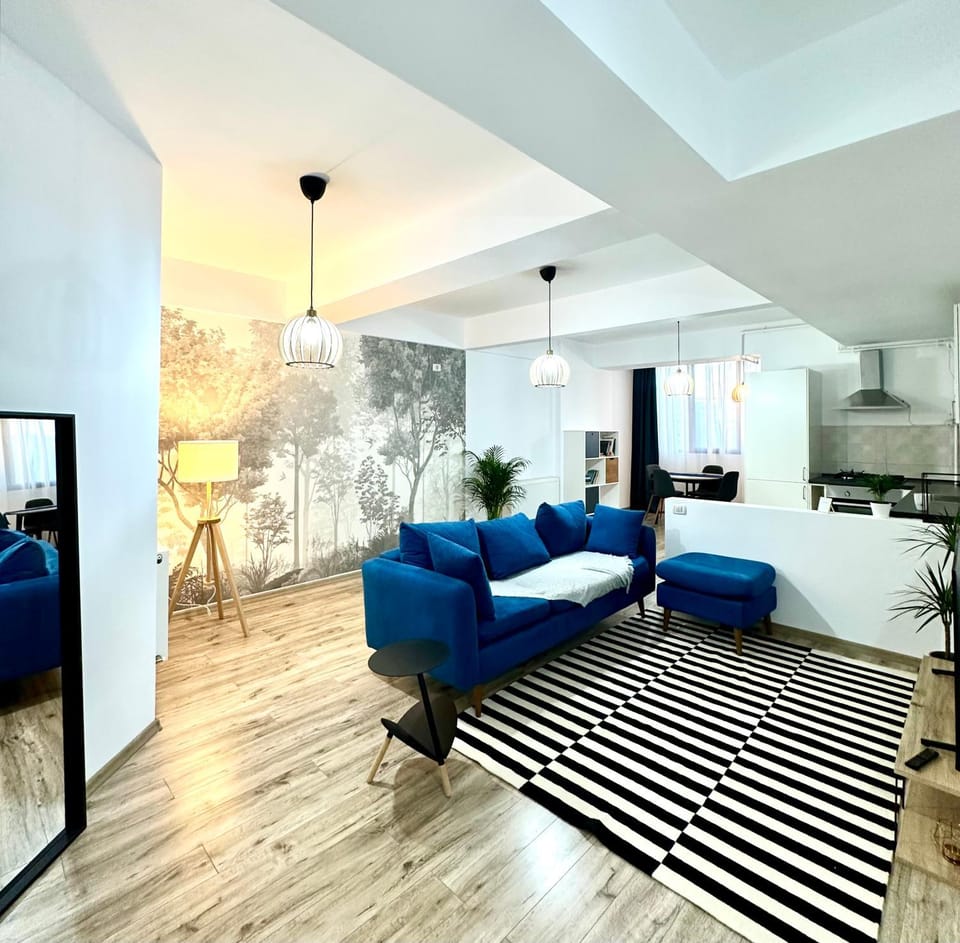 Tree House Apartment in Bucharest