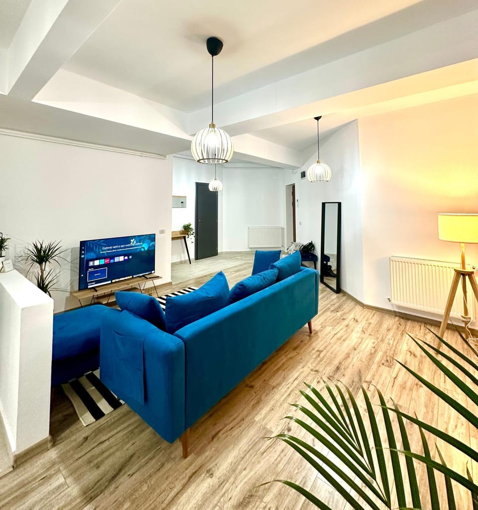 Tree House Apartment in Bucharest