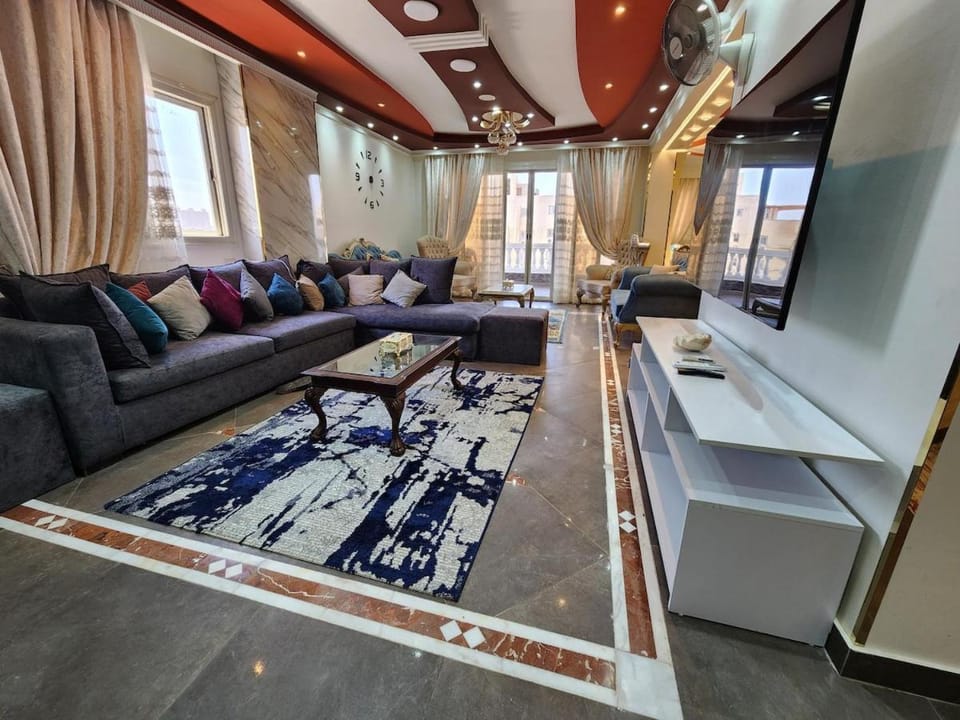 شقة فاخرة وفيو خرافى فى maadi Apartment in Cairo Governorate