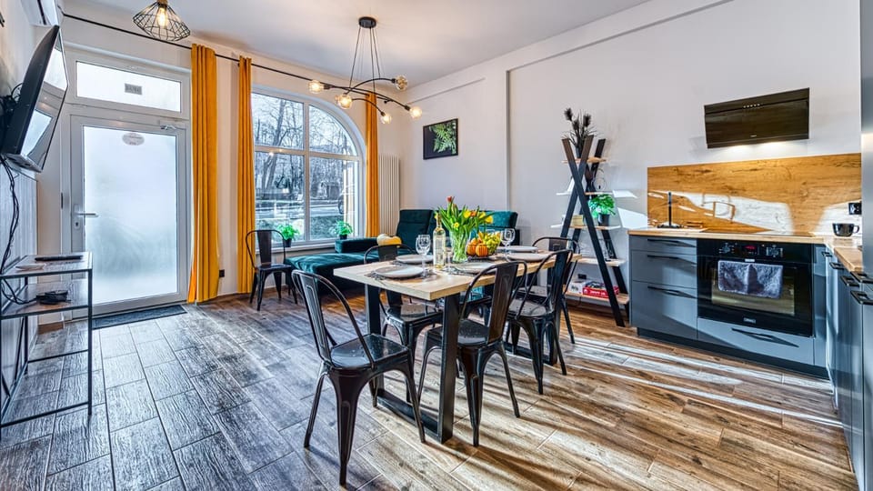 Apartament Luxury Angelika F4 3 sypialnie, Sauna i Klimatyzacja - 5D Apartamenty Apartment in Lower Silesian Voivodeship