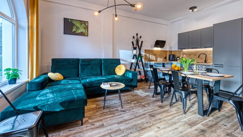 Apartament Luxury Angelika F4 3 sypialnie, Sauna i Klimatyzacja - 5D Apartamenty Apartment in Lower Silesian Voivodeship