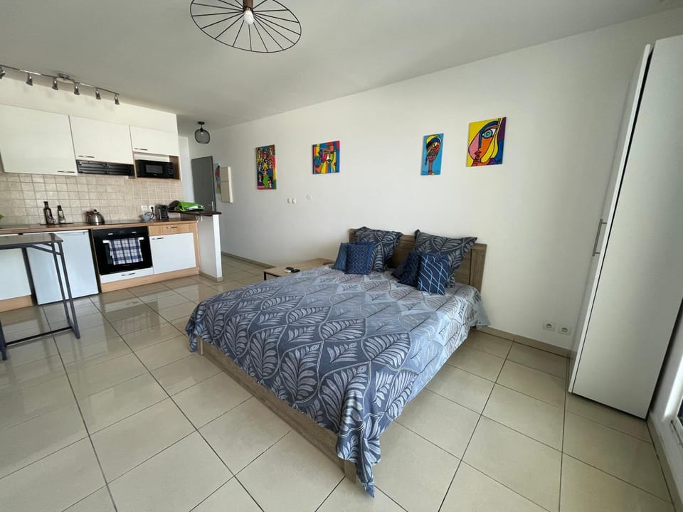 Studio Bellepierre, vue mer Apartment in Saint-Denis