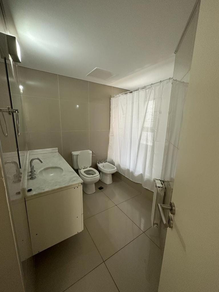 Duplex Nva Cba, frente al Parque Sarmiento. Excdelentes Amenities Apartment in Cordoba