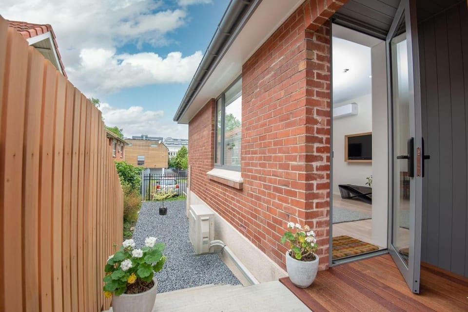 George Little Stylish, Peaceful & Convenient Apartment in Dunedin