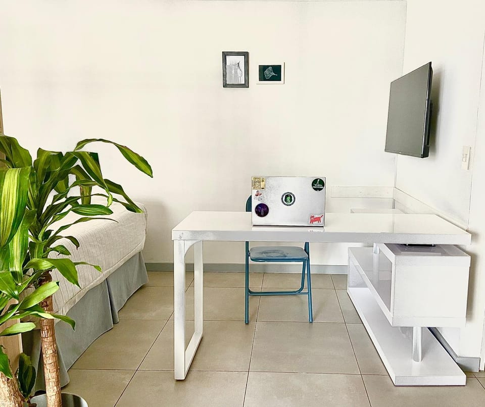 TV and multimedia, Seating area
