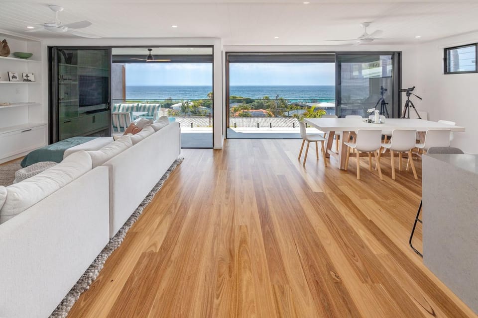 TV and multimedia, View (from property/room), Balcony/Terrace, Living room, Dining area, Sea view