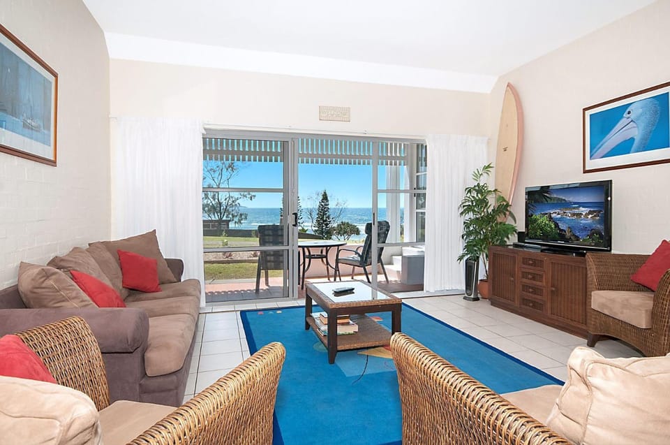 Quarterdeck 5 House in Lennox Head