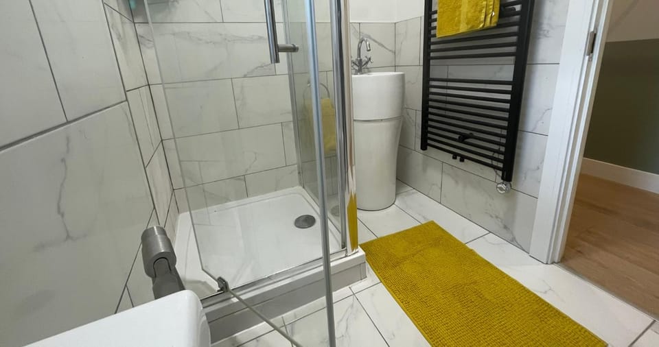 Shower, Bathroom, Bath