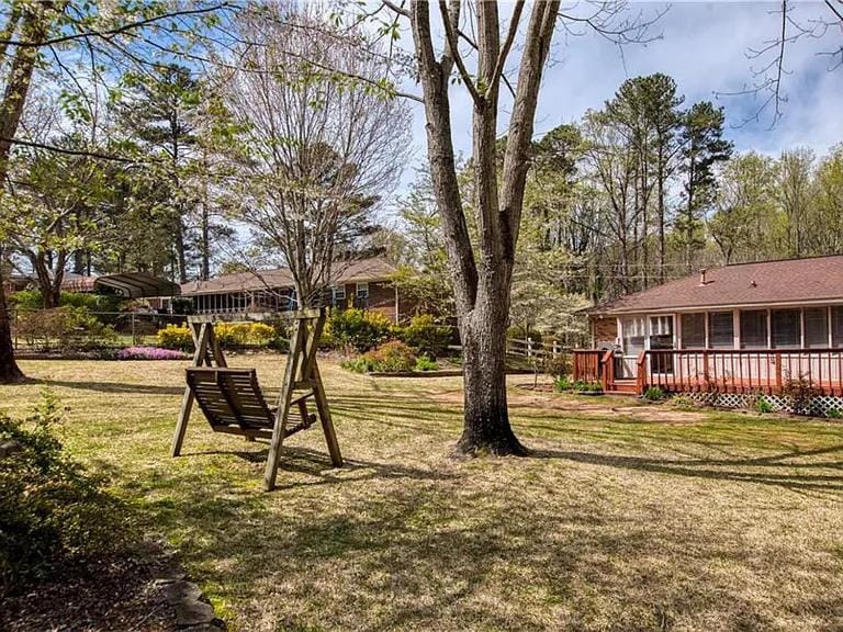 Spacious 4BR Retreat in Vibrant Smyrna Near Lakes House in Georgia