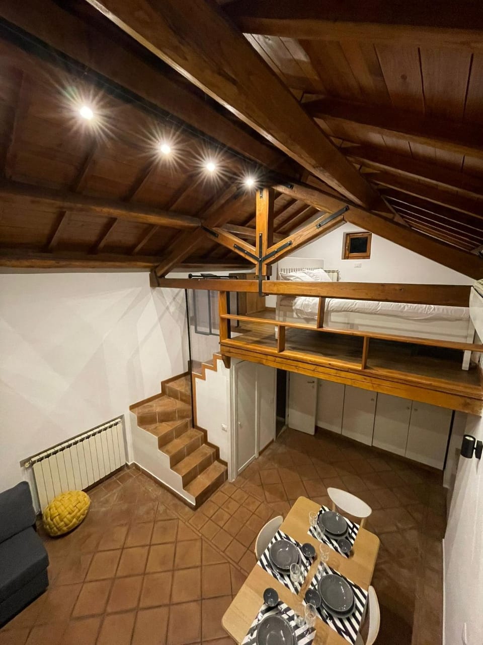 Photo of the whole room