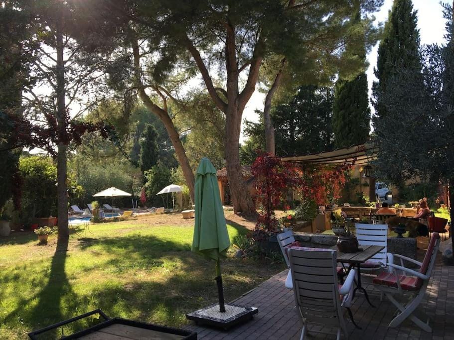 FLC - Large Charming House - Swimming Pool Villa in Lambesc