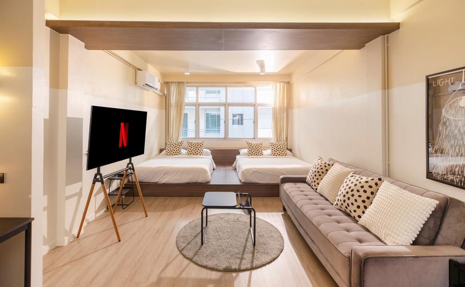 TV and multimedia, Photo of the whole room