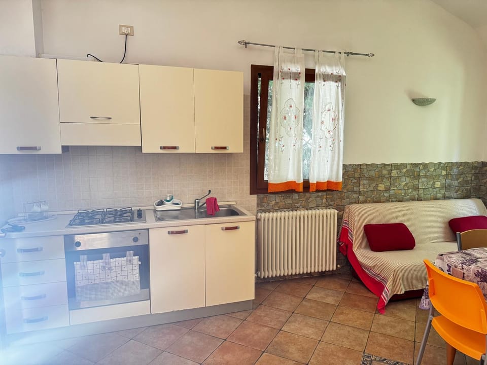 Kitchen or kitchenette, stove