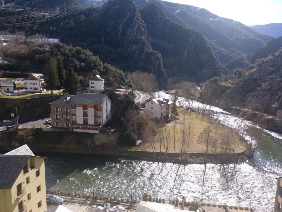 Balcony/Terrace, River view