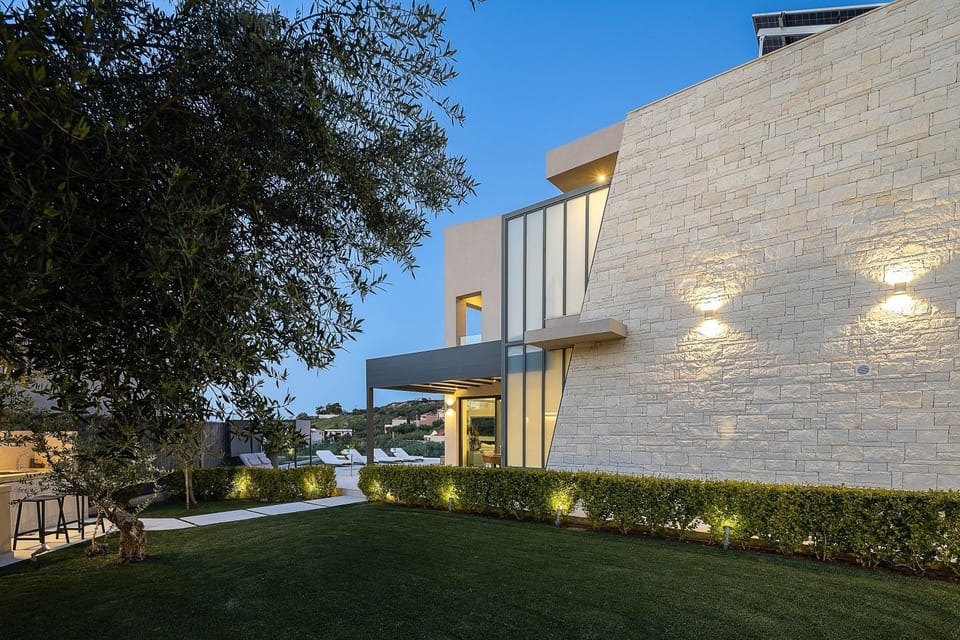 Property building, Garden, Garden view