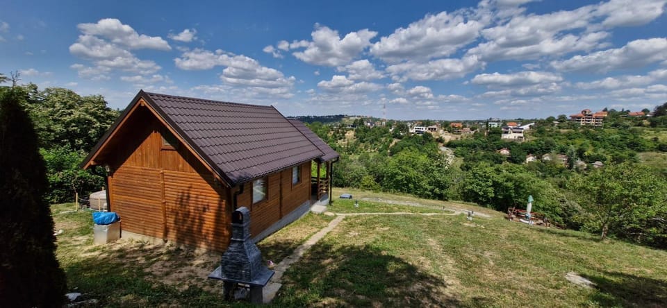 Property building, Spring, Day, Natural landscape, Mountain view