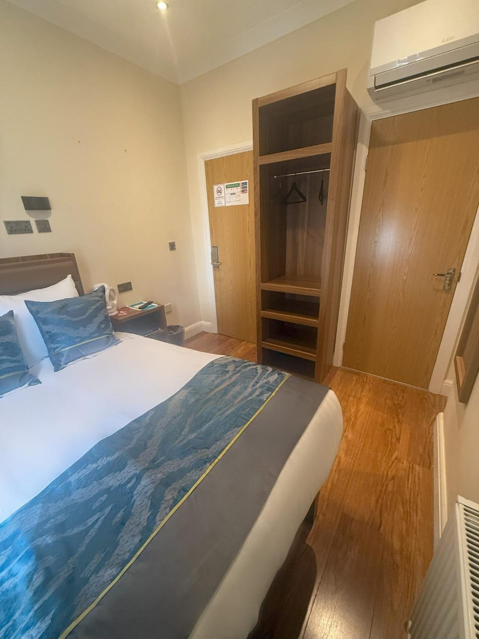Olympia Inn Hotel Hotel in City of Westminster