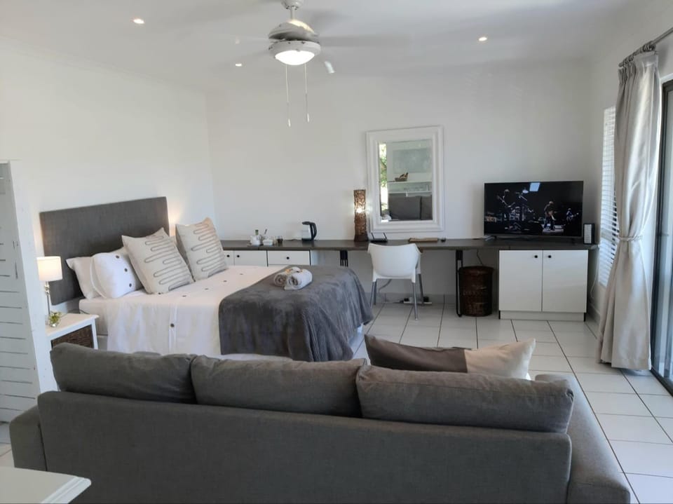 Studio @ 32 Apartment in Dolphin Coast
