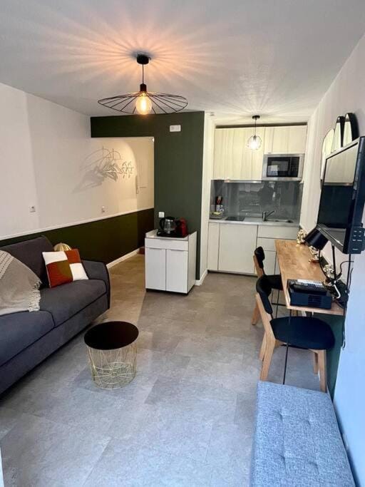 Studio de charme coeur de ville! Apartment in Occitanie