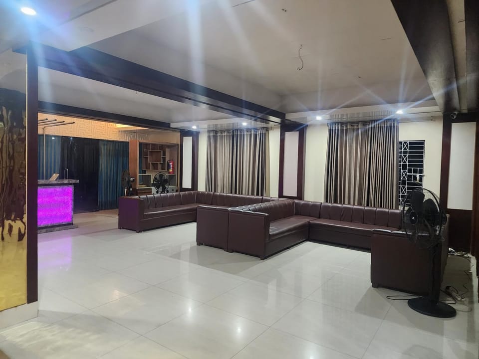 Urmee Guest House Hotel in Bangladesh