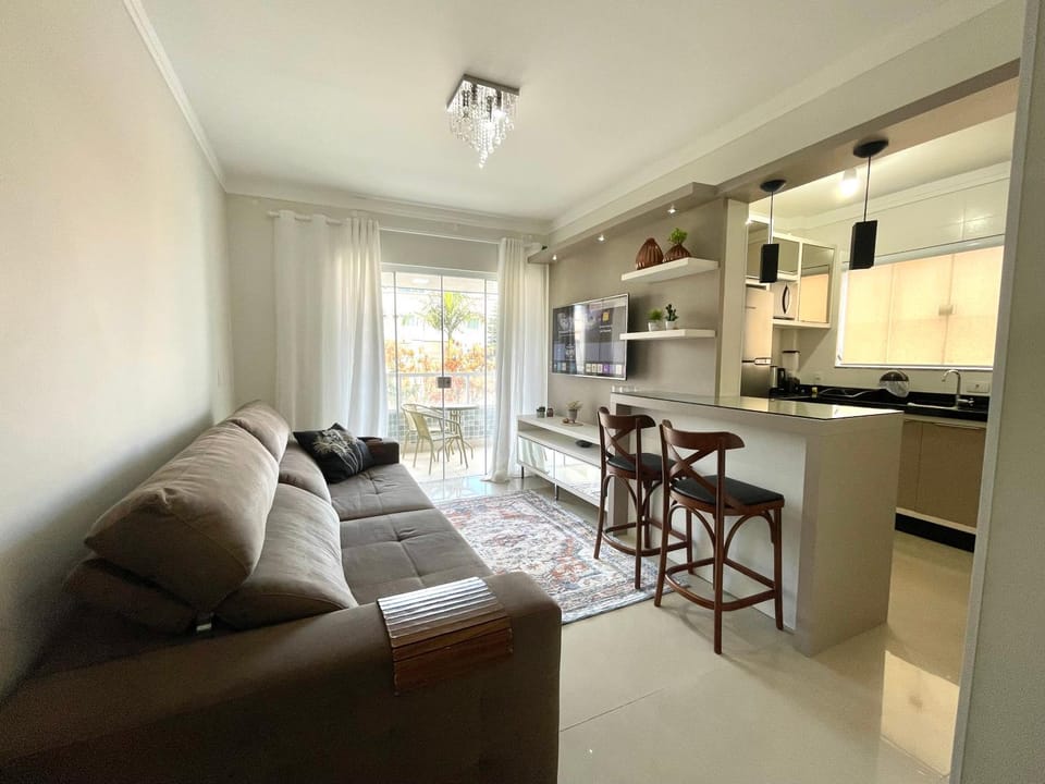 Seating area, Dining area, pet friendly, stove