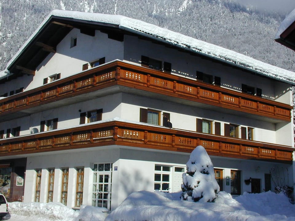 Property building, Winter