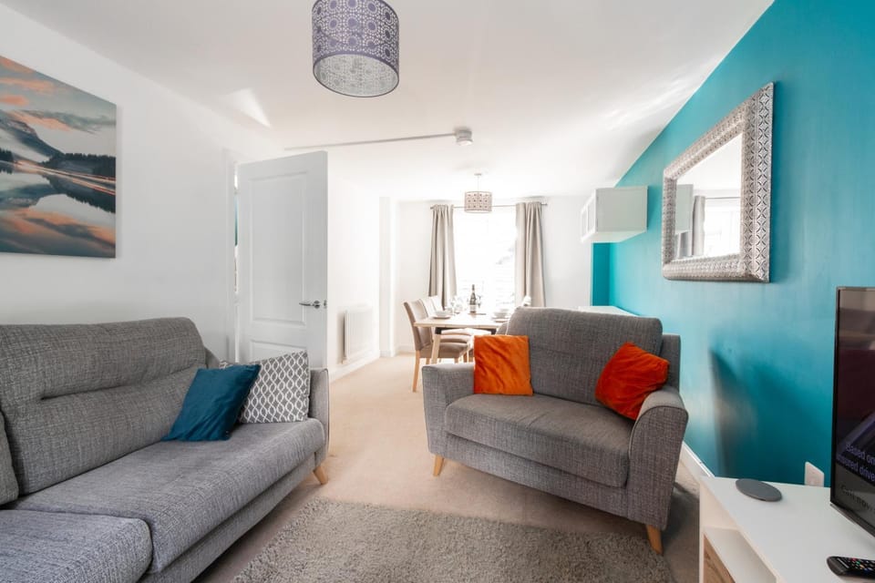 TV and multimedia, Living room, Seating area