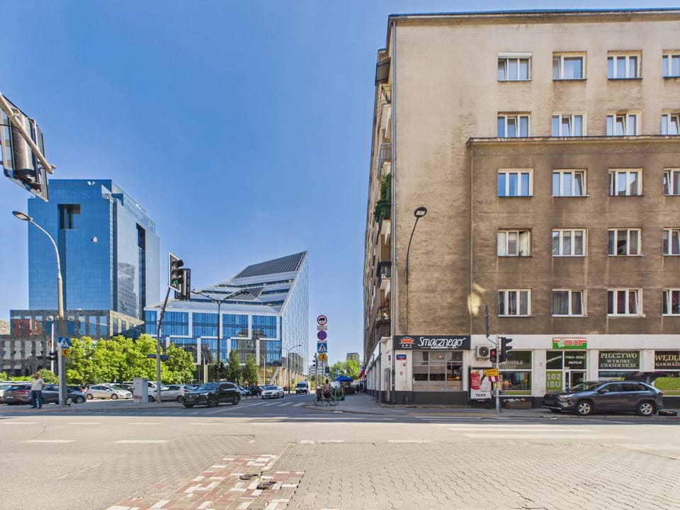 Neighbourhood, City view